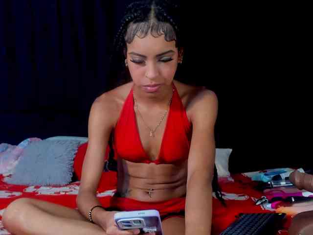 megan-stathan webcam