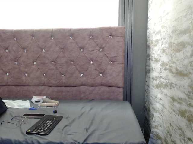 vanessa-7-'s BongaCams show and profile