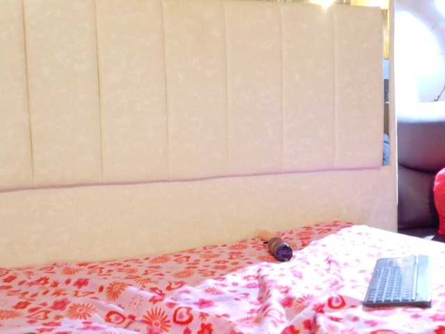 vanessa-7-'s BongaCams show and profile