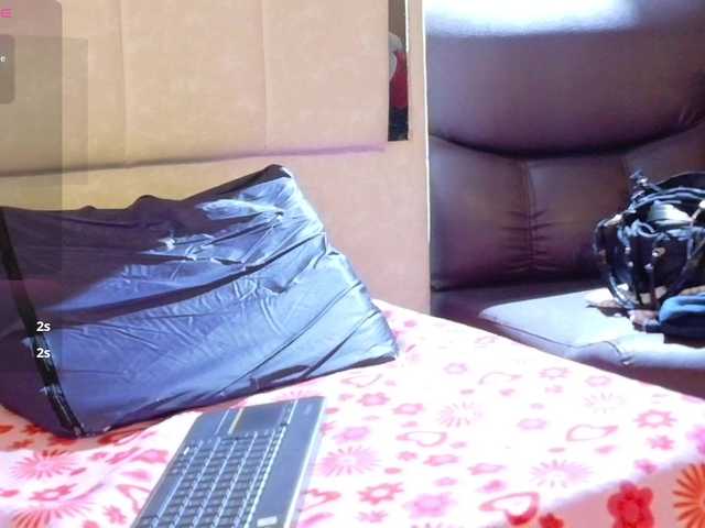 vanessa-7- webcam bongacams model stream image