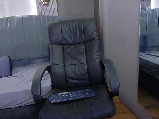 vanessa-7- webcam bongacams model stream image