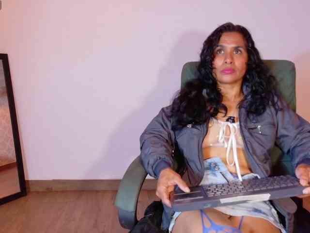 vanessa-7- vanessa-7-