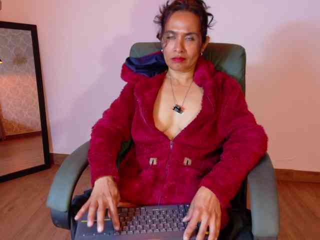 vanessa-7- vanessa-7-