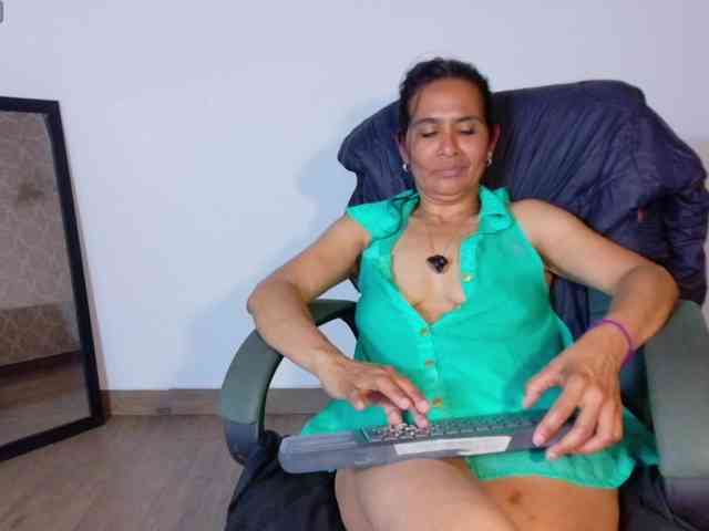 vanessa-7- vanessa-7-