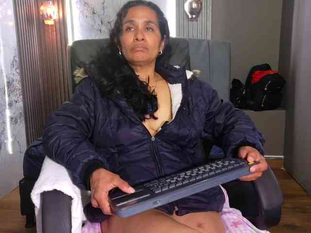 vanessa-7- vanessa-7-