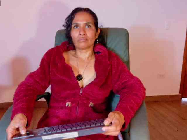 vanessa-7- vanessa-7-