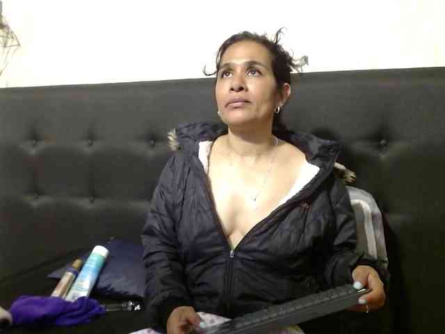 vanessa-7- webcam