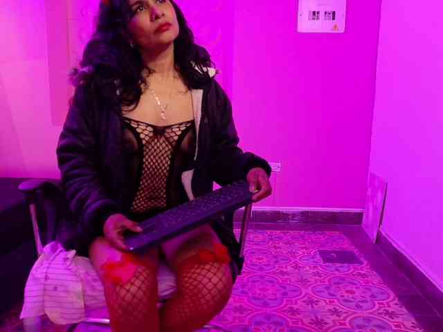 vanessa-7- webcam