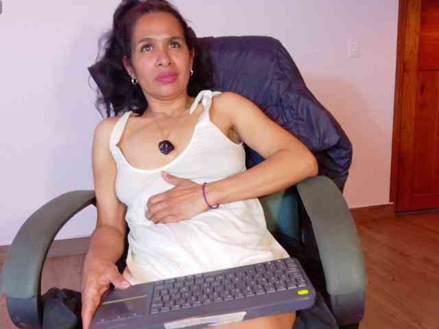 vanessa-7- vanessa-7-