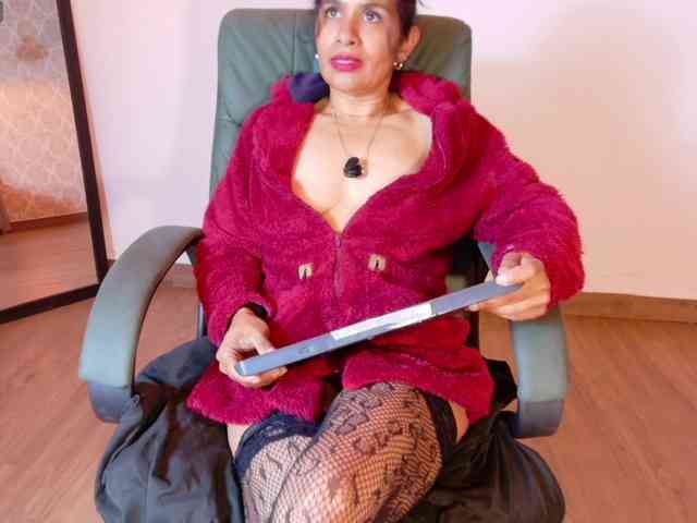 vanessa-7- vanessa-7-