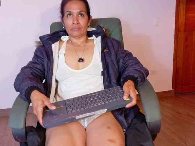 vanessa-7- vanessa-7-