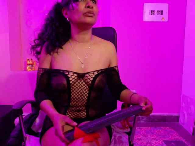 vanessa-7- webcam