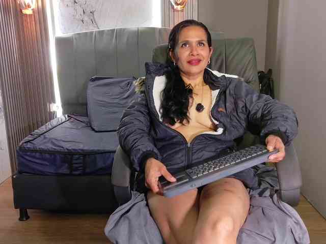 vanessa-7- vanessa-7-