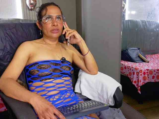 vanessa-7- vanessa-7-