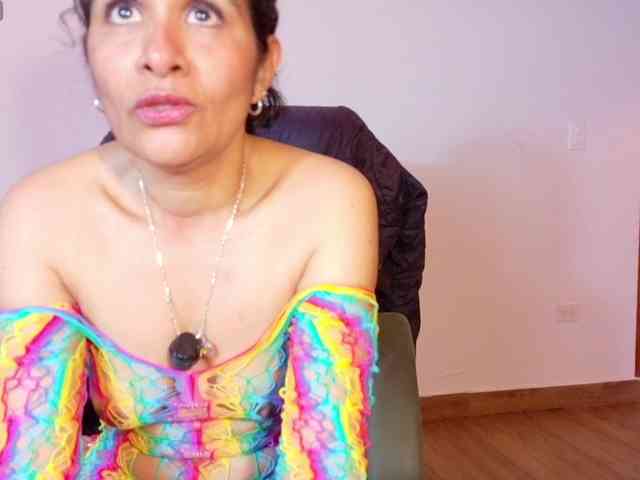 vanessa-7- vanessa-7-