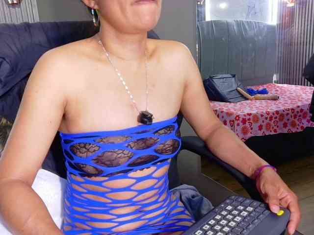 vanessa-7- vanessa-7-