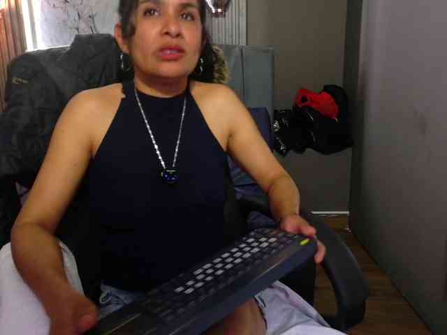 vanessa-7- vanessa-7-