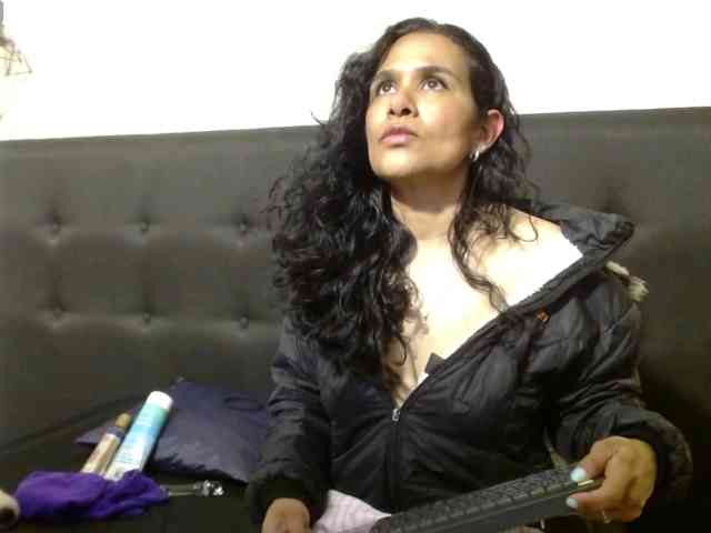 vanessa-7- webcam