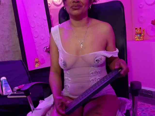 vanessa-7- webcam