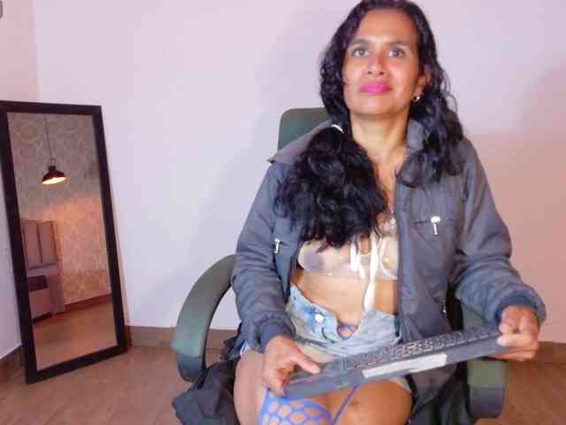 vanessa-7- vanessa-7-