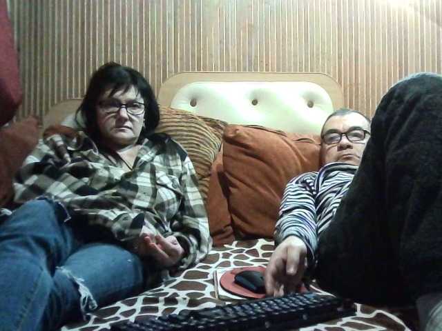 coupleofcoolx's BongaCams show and profile