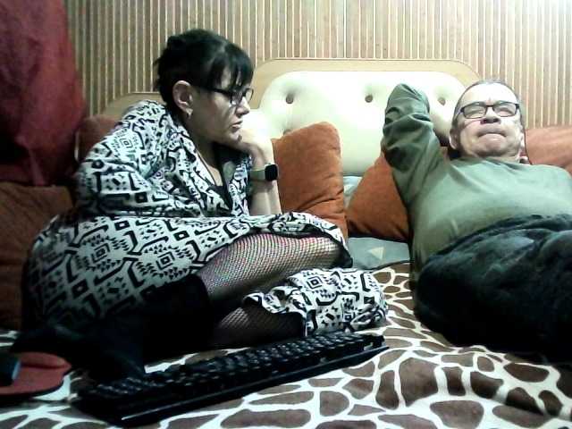 coupleofcoolx's BongaCams show and profile