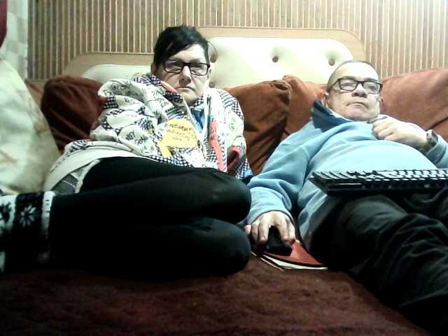 coupleofcoolx's BongaCams show and profile