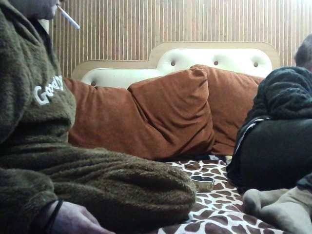 coupleofcoolx's BongaCams show and profile