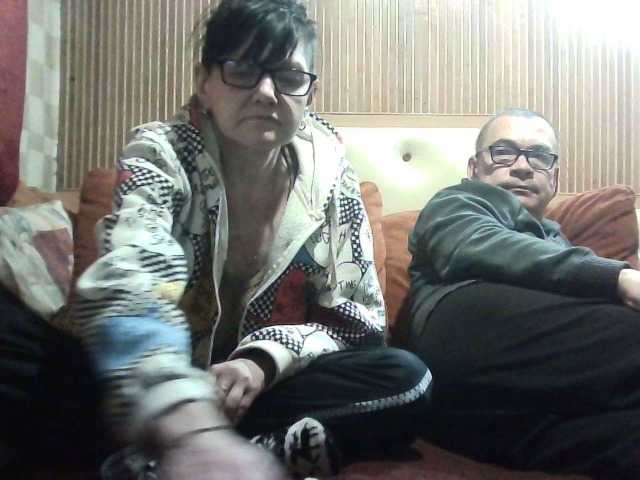 coupleofcoolx's BongaCams show and profile