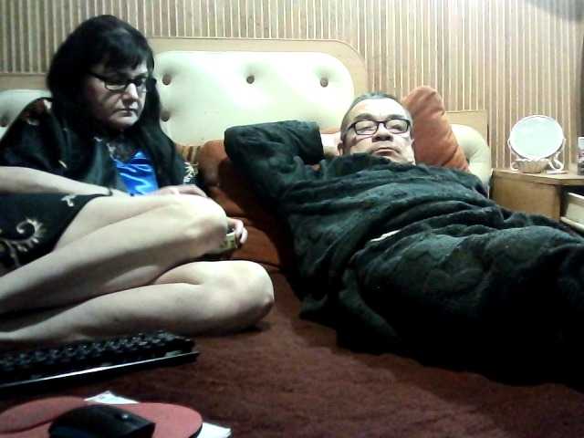 coupleofcoolx's BongaCams show and profile