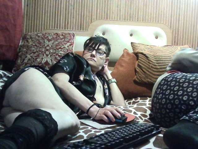 coupleofcoolx's BongaCams show and profile