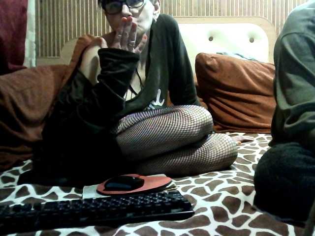 coupleofcoolx's BongaCams show and profile