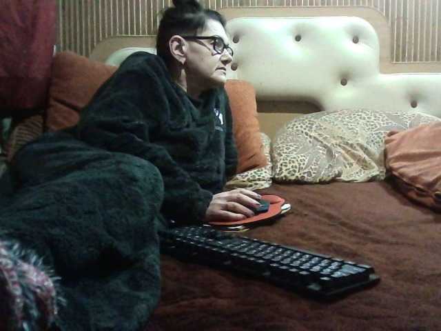 coupleofcoolx's BongaCams show and profile