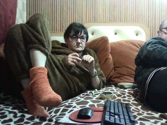 coupleofcoolx's BongaCams show and profile