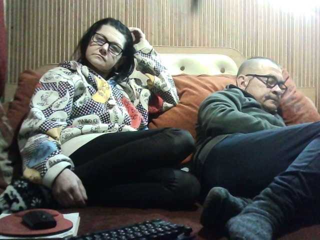 coupleofcoolx's BongaCams show and profile