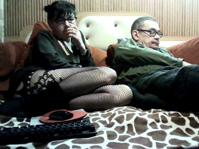 coupleofcoolx's BongaCams show and profile