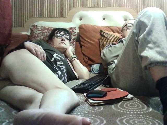 coupleofcoolx's BongaCams show and profile