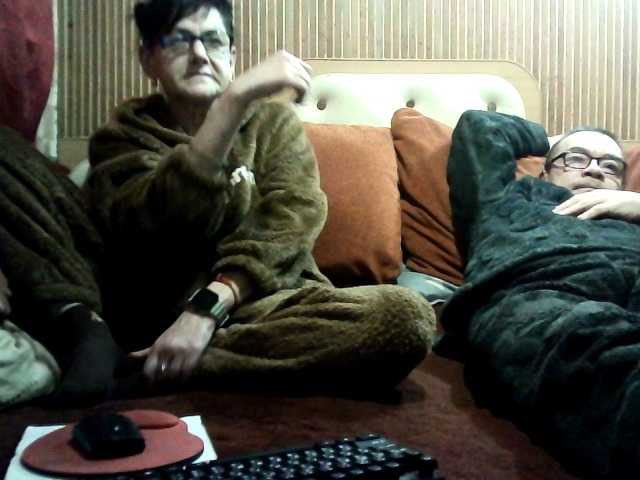 coupleofcoolx's BongaCams show and profile