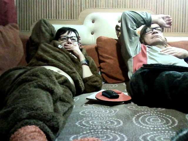 coupleofcoolx's BongaCams show and profile