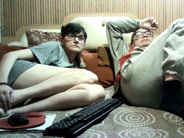 coupleofcoolx's BongaCams show and profile