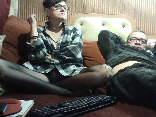 coupleofcoolx's BongaCams show and profile
