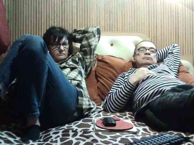 coupleofcoolx webcam