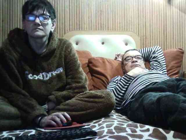 coupleofcoolx webcam