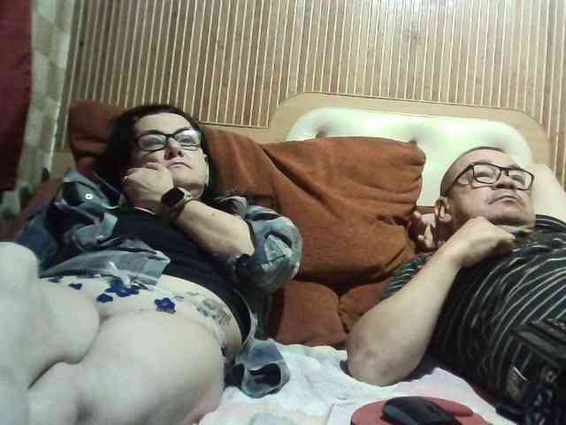 coupleofcoolx webcam