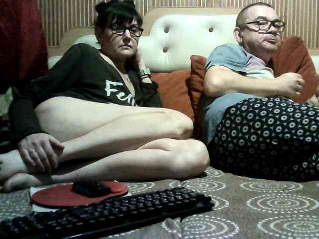 coupleofcoolx webcam