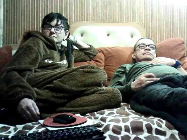 coupleofcoolx webcam