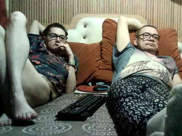 coupleofcoolx webcam