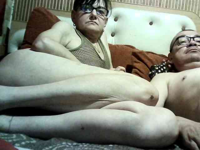 coupleofcoolx webcam