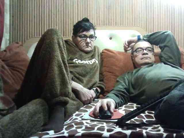 coupleofcoolx webcam