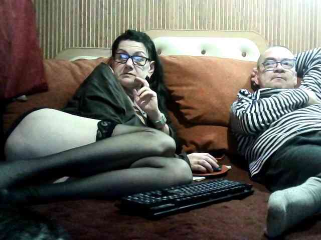 coupleofcoolx webcam